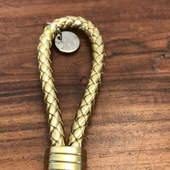 NEW 2013 MARVEL GOLD SPIDER MAN KEYCHAIN - Picture 2 of 4